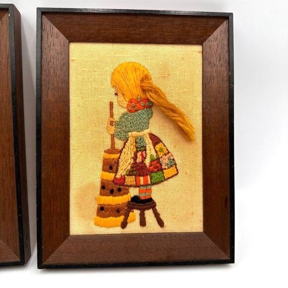 Vintage Crewel Embroidery Art Set 1970s Framed Burlap Featuring Girls Sewing & C - Picture 5 of 16